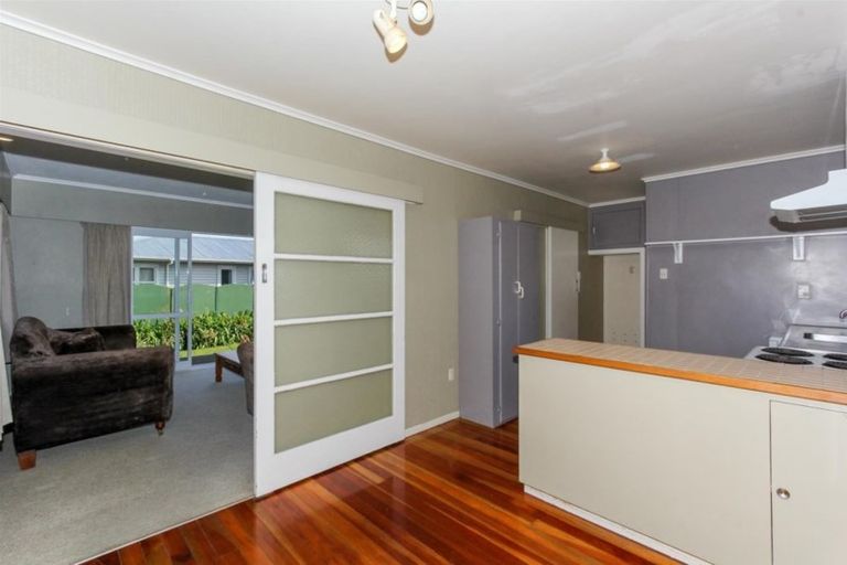 Photo of property in 12 Barclay Street, Ferndale, New Plymouth, 4310