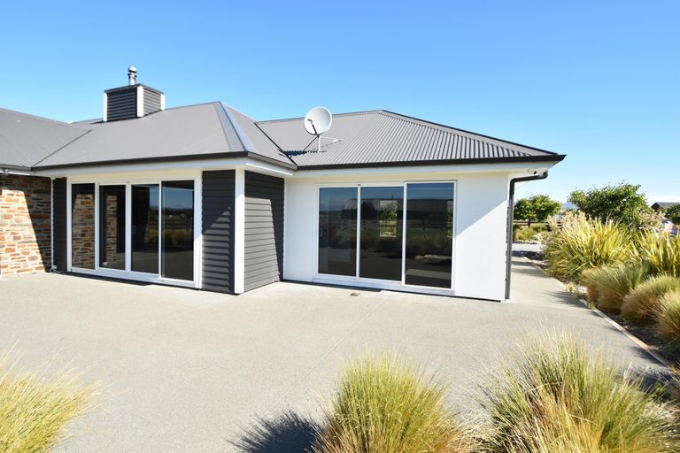 Photo of property in 5 Homestead Avenue, Twizel, 7999