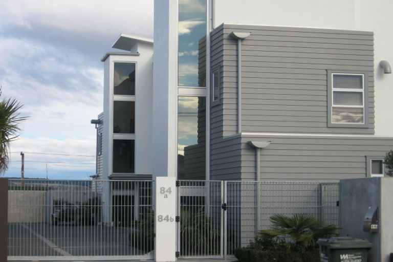 Photo of property in 84b Charles Street, Westshore, Napier, 4110
