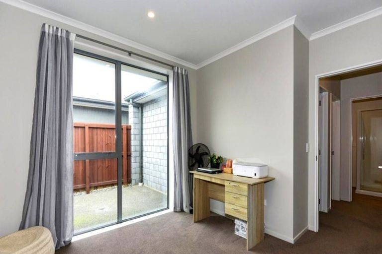 Photo of property in 26 George Square West, Wigram, Christchurch, 8025