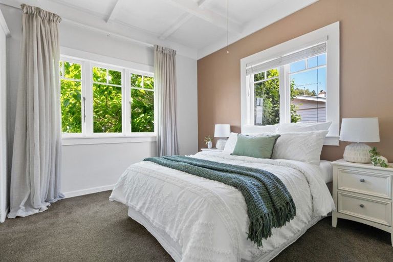 Photo of property in 41 Hillsborough Road, Hillsborough, Auckland, 1042