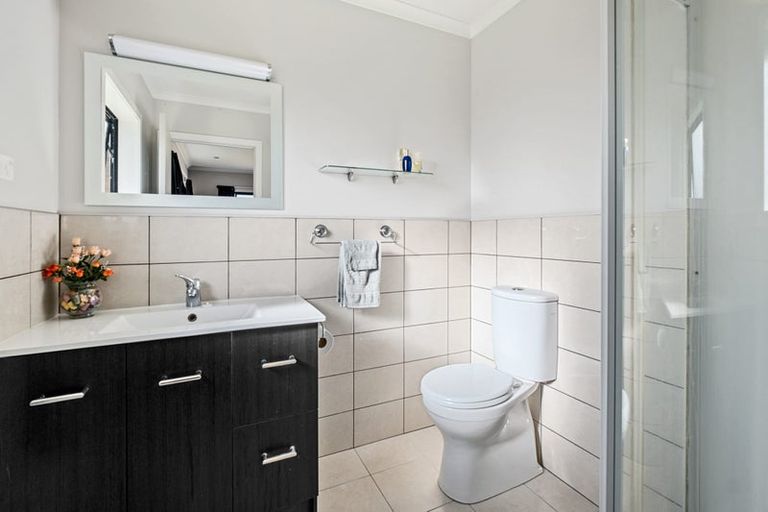 Photo of property in 2 Joll Street, Waitara, 4383