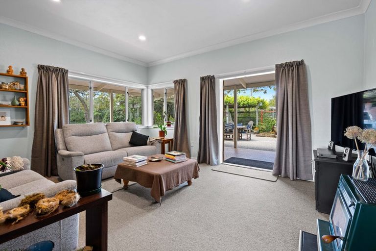 Photo of property in 54 Baylys Road, Parkvale, Carterton, 5792