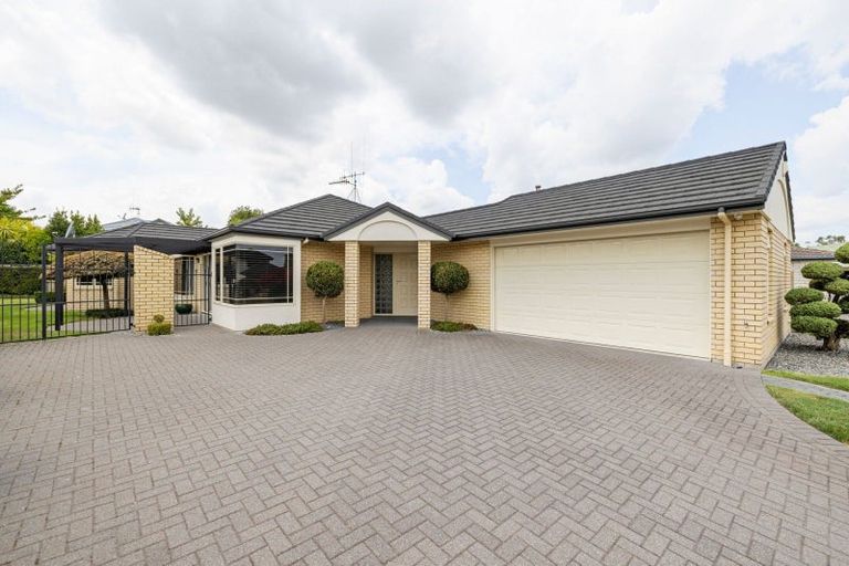 Photo of property in 22 Keswick Crescent, Huntington, Hamilton, 3210