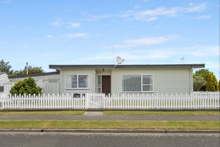 Photo of property in 39 Arthur Hobson Avenue, Pirimai, Napier, 4112