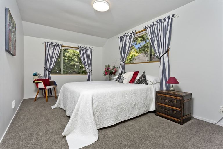 Photo of property in 2/14 Hastings Road, Mairangi Bay, Auckland, 0630