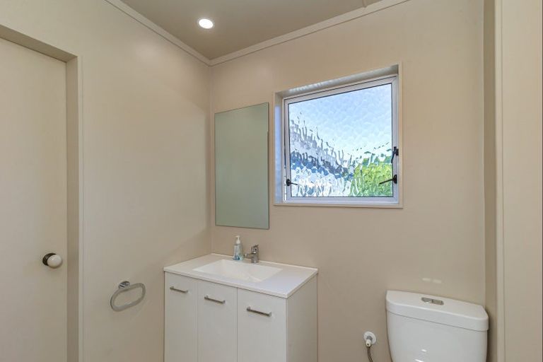 Photo of property in 146 Lindsay Road, Levin, 5510