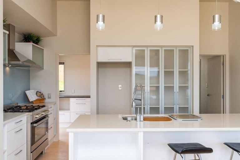 Photo of property in 28a Weka Street, Mangawhai, 0505