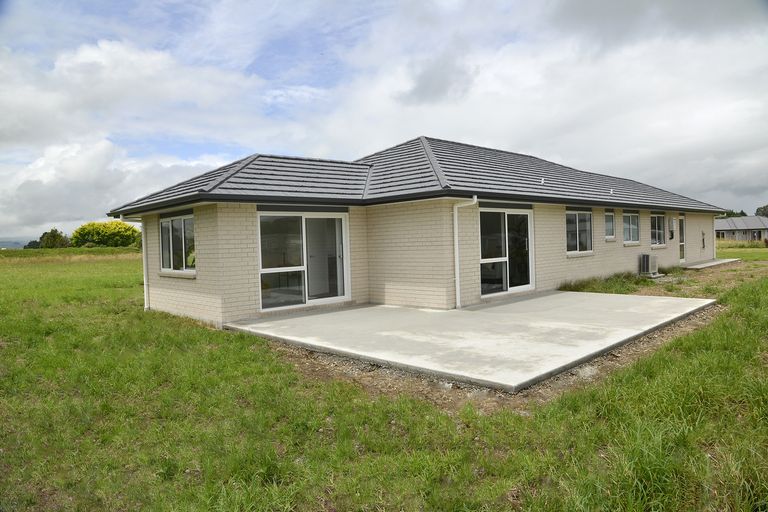 Photo of property in 21a Madison Street, Carterton, 5713