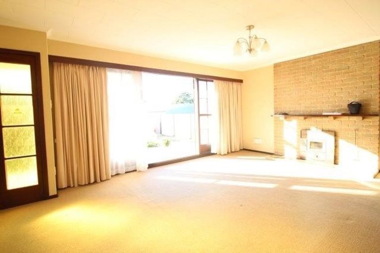 Photo of property in 71 Durham Street, Waikiwi, Invercargill, 9810