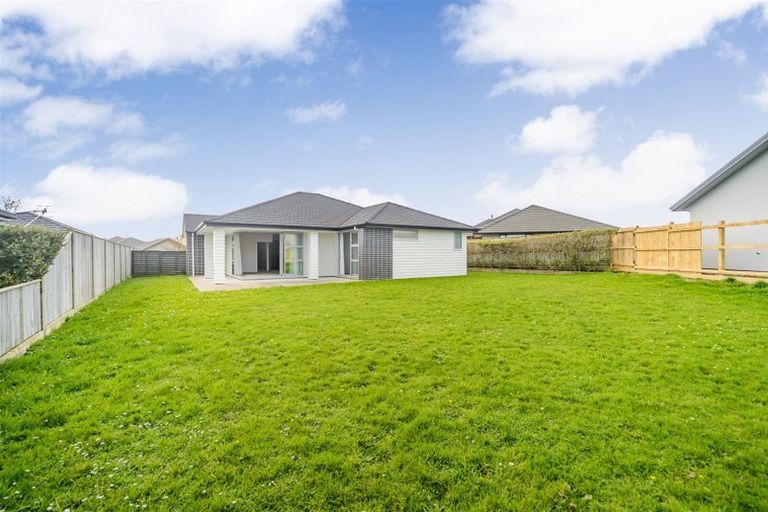 Photo of property in 162 Pacific Drive, Fitzherbert, Palmerston North, 4410