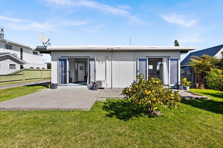 Photo of property in 90a Auckland Road, Greenmeadows, Napier, 4112
