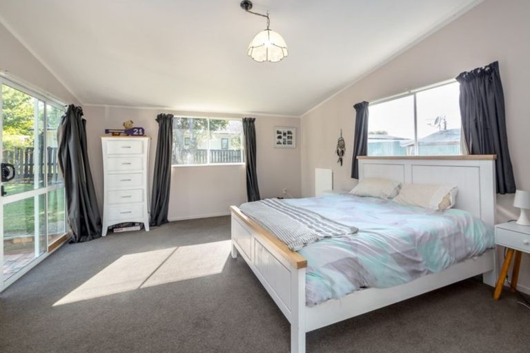 Photo of property in 45f Brandon Street, Featherston, 5710