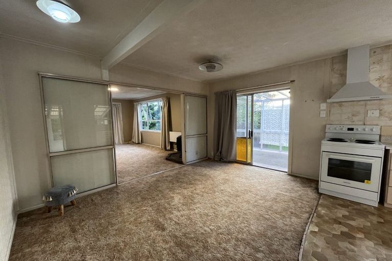 Photo of property in 4 Busing Avenue, Papakura, 2110