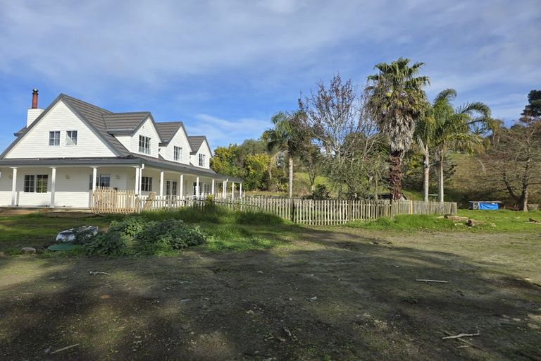 Photo of property in 10/199 Birdwood Road, Massey, Auckland, 0614