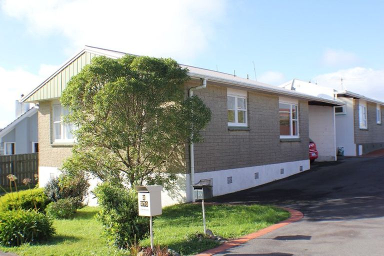Photo of property in 1/276 Dowse Drive, Maungaraki, Lower Hutt, 5010