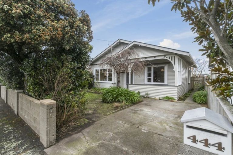 Photo of property in 444 Jackson Street, Petone, Lower Hutt, 5012