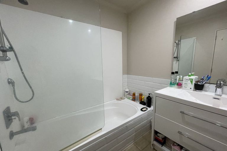 Photo of property in 182 Dawson Road, Flat Bush, Auckland, 2023