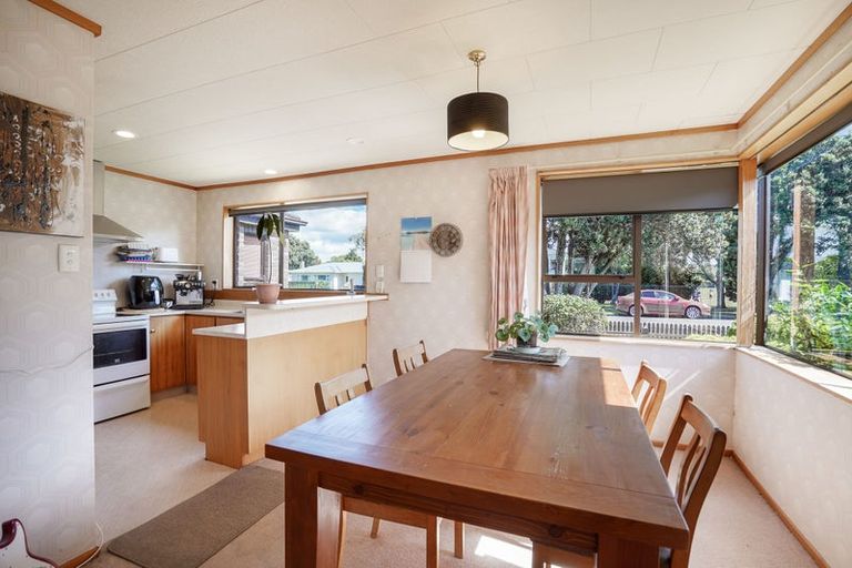 Photo of property in 557a Ruahine Street, Hokowhitu, Palmerston North, 4410