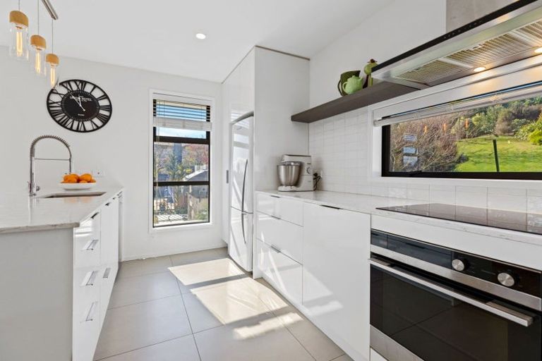 Photo of property in 49 Oceana Drive, Welcome Bay, Tauranga, 3175