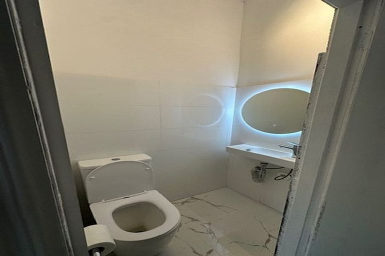 Photo of property in 432 Adelaide Road, Berhampore, Wellington, 6023