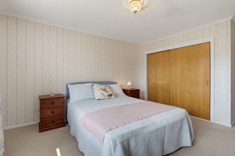 Photo of property in 19a Sheraton Place, Redwood, Christchurch, 8051