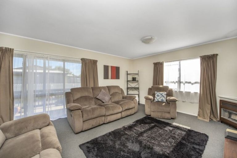 Photo of property in 36 Grange Avenue, Nawton, Hamilton, 3200