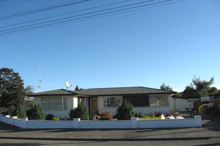 Photo of property in 28 Flatman Crescent, Geraldine, 7930