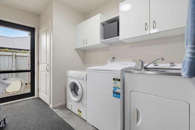 Photo of property in 16 Blaenavon Lane, Halswell, Christchurch, 8025