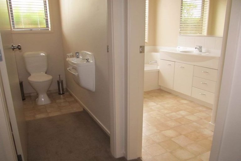 Photo of property in 41 Gibson Place, Papamoa Beach, Papamoa, 3118