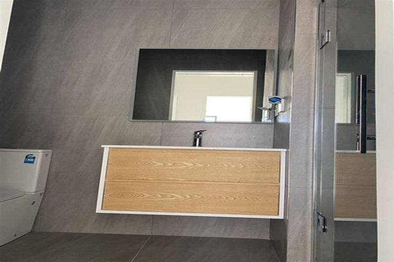 Photo of property in 53 Biokovo Street, Massey, Auckland, 0614