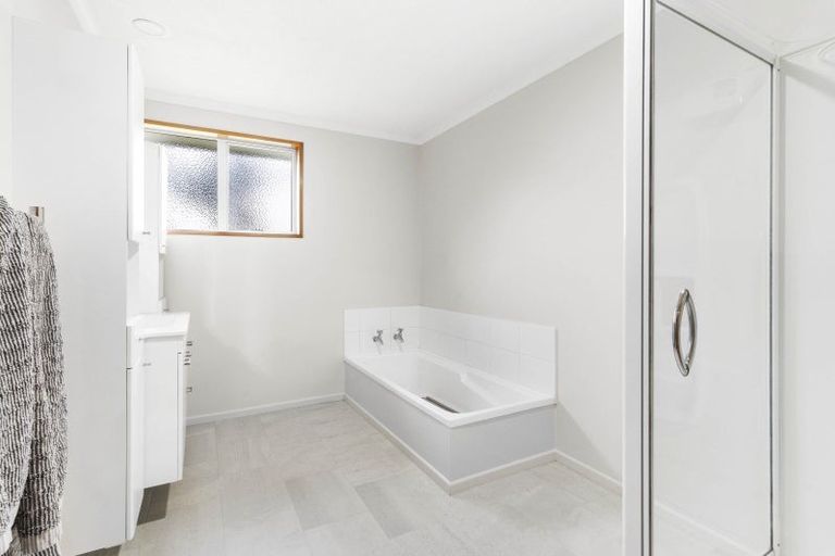 Photo of property in 20h Brighton Road, Green Island, Dunedin, 9018