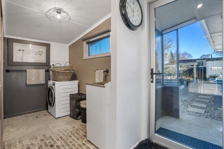 Photo of property in 34 Clyde Street, Winton, 9720
