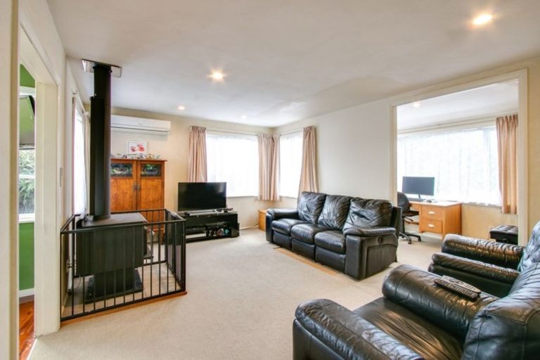 Photo of property in 27 Rutherford Road, Marewa, Napier, 4110