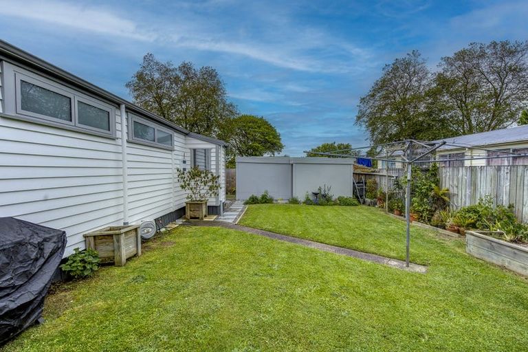 Photo of property in 47 Morrow Avenue, St Andrews, Hamilton, 3200