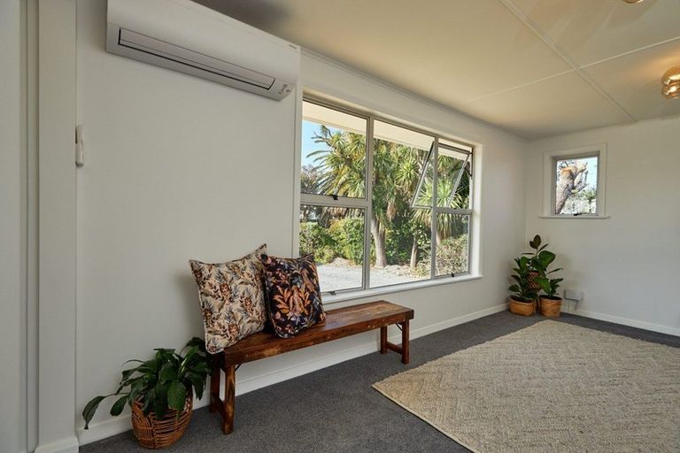 Photo of property in 16 Cromer Street, Kaikoura, 7300
