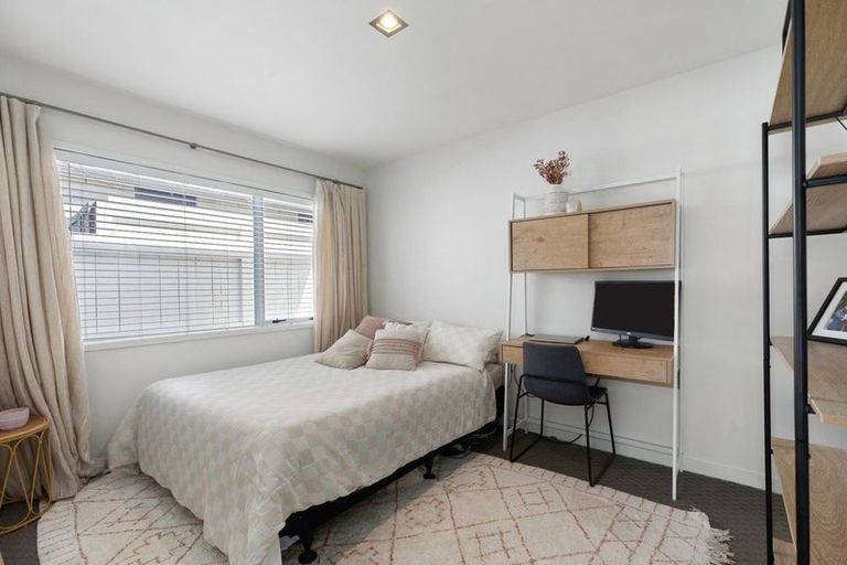 Photo of property in 7 Alice Lane, Papamoa Beach, Papamoa, 3118