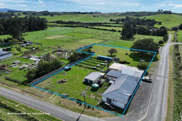 Photo of property in 835 Matamau Ormondville Road, Ormondville, Dannevirke, 4977