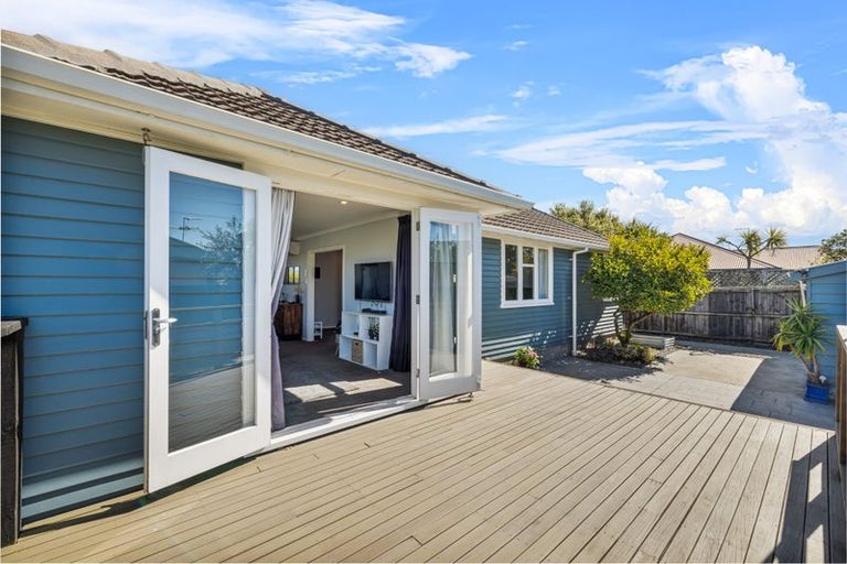 Photo of property in 27 Parnwell Street, Burwood, Christchurch, 8083