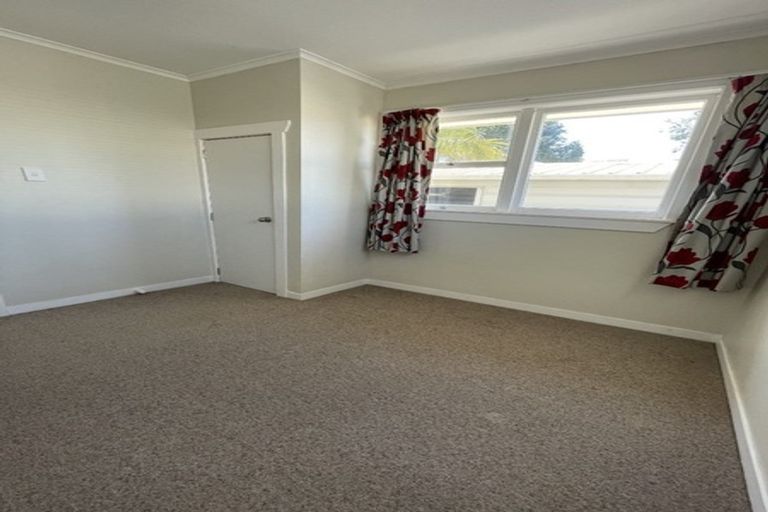 Photo of property in 48a Hall Road, Matua, Tauranga, 3110