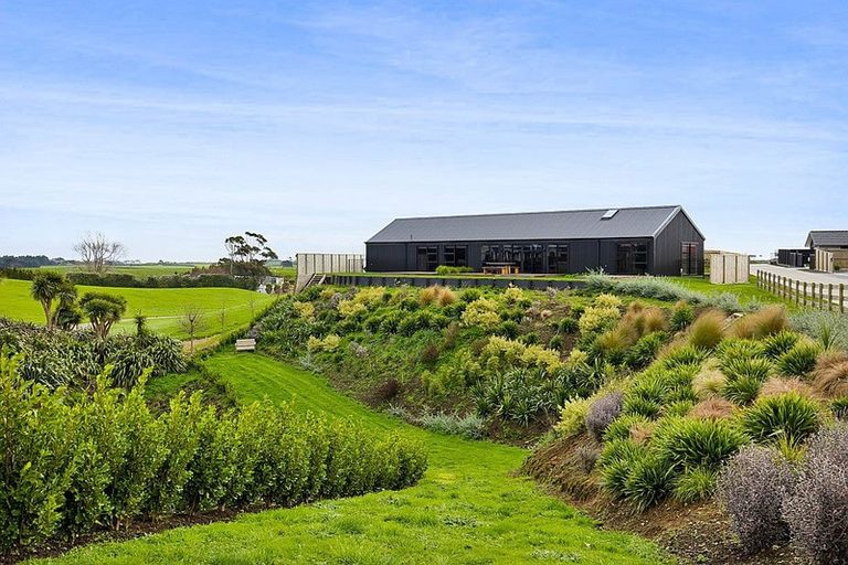 Photo of property in 51a Rata Street, Hawera, 4610