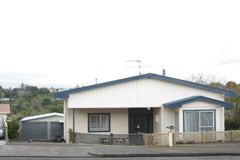 Photo of property in 39 Essex Street, Vogeltown, New Plymouth, 4310