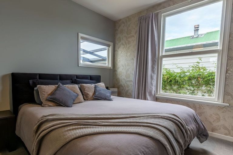 Photo of property in 35 Wesley Street, South Dunedin, Dunedin, 9012