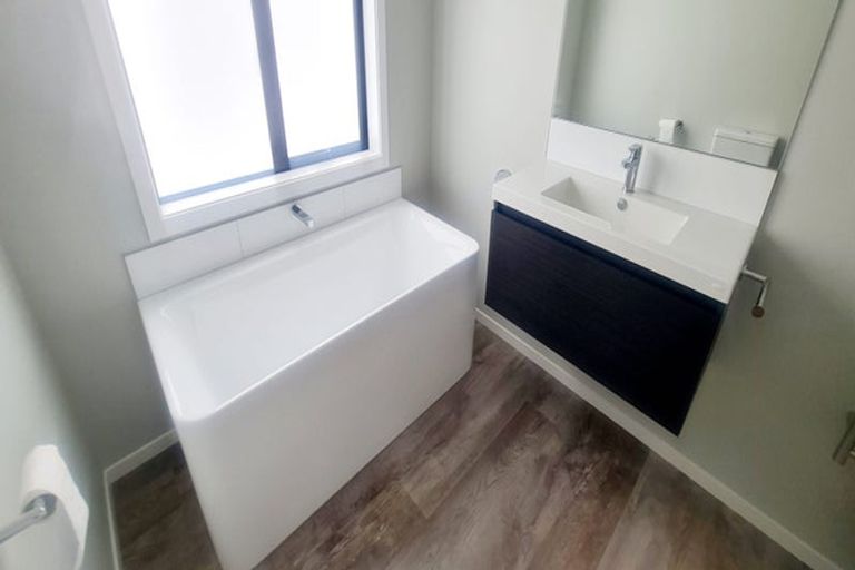 Photo of property in 100 Atkinson Avenue, Otaki Beach, Otaki, 5512