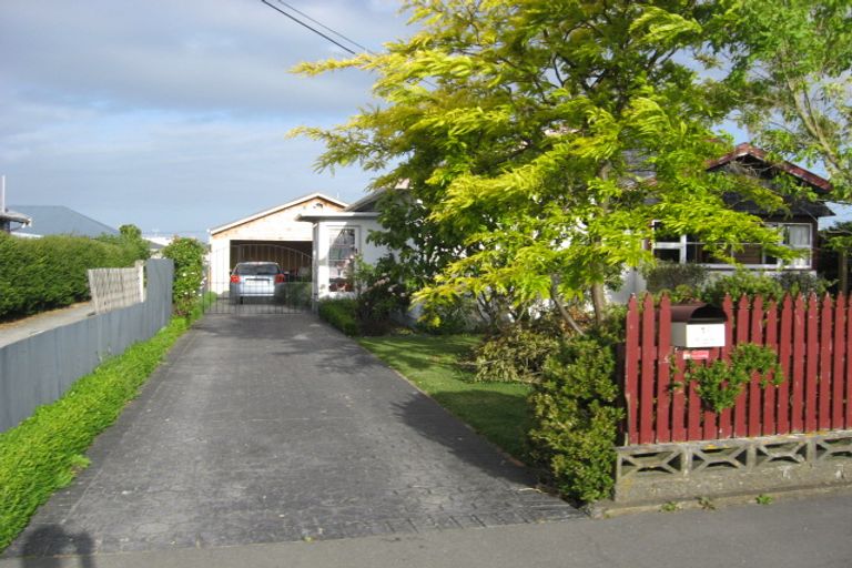 Photo of property in 14 Quinns Road, Shirley, Christchurch, 8013