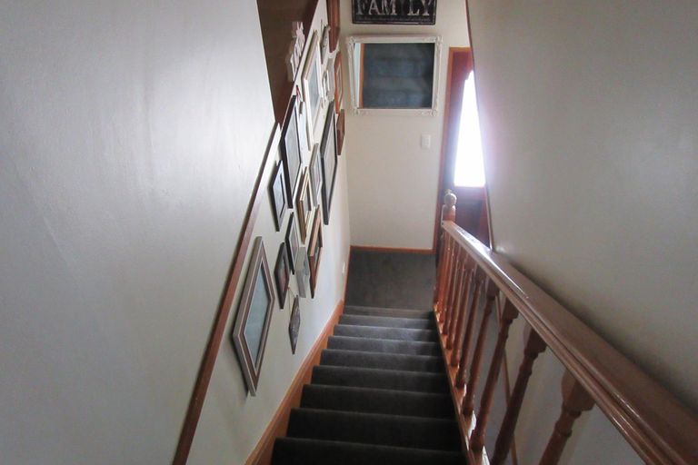 Photo of property in 201 Queen Street, Waimate, 7924