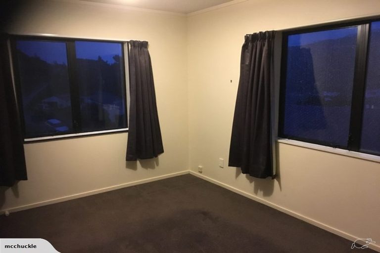Photo of property in 5 Dennis Way, Island Bay, Wellington, 6023