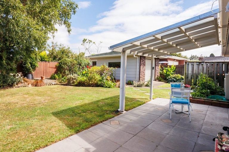 Photo of property in 14 Wedgwood Grove, Highbury, Palmerston North, 4412