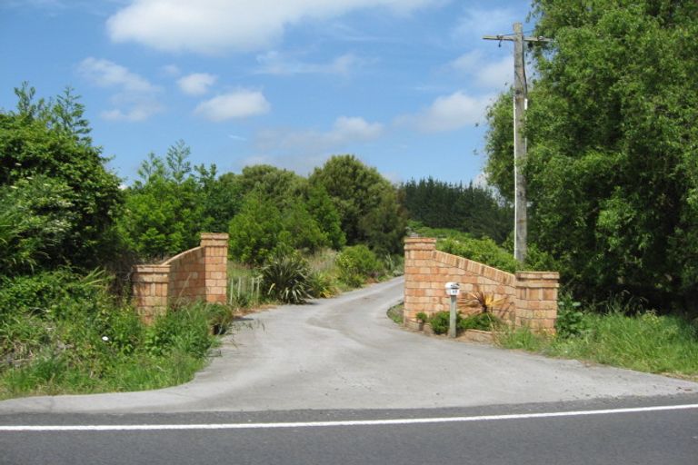 Photo of property in 17 Deacon Road, Riverhead, Kumeu, 0892