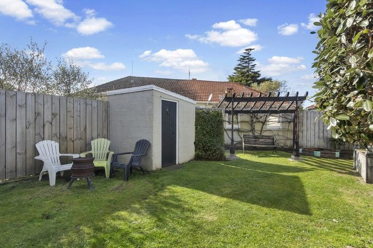 Photo of property in 39 Jellicoe Drive, Hamilton East, Hamilton, 3216